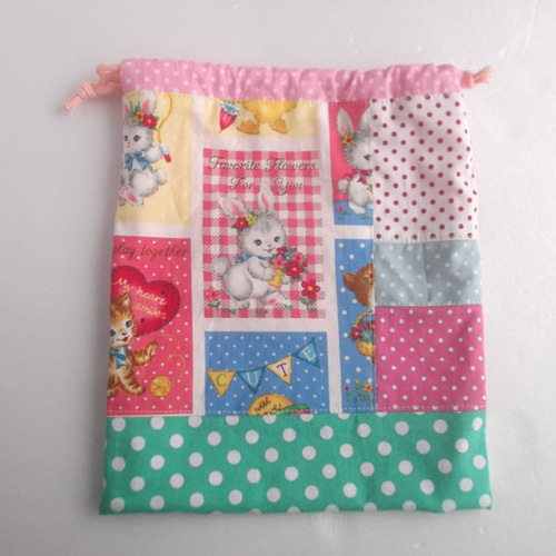 かわいい パッチワークの巾着② その他入園グッズ すとろっぷる 通販