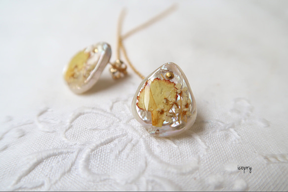 -  antique botanical pearl -  ドロップピアス（yellow×レースフワラー×ゴールドピン) 2枚目の画像