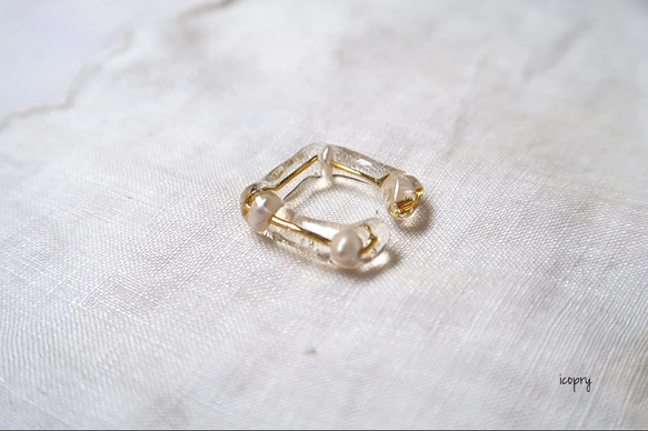 -  square ear cuff  -  （gold ×4点パール）Mのみ　no.1665 1枚目の画像