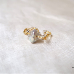 -  square ear cuff  -  （gold ×バロックパール　中心）Mのみ　no.1666 3枚目の画像