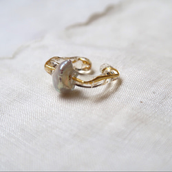 -  square ear cuff  -  （gold ×バロックパール　中心）Mのみ　no.1666 4枚目の画像