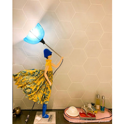 【送料無料】風のリトルガールおしゃれランプ Julia フロアライト 受注製作 5枚目の画像