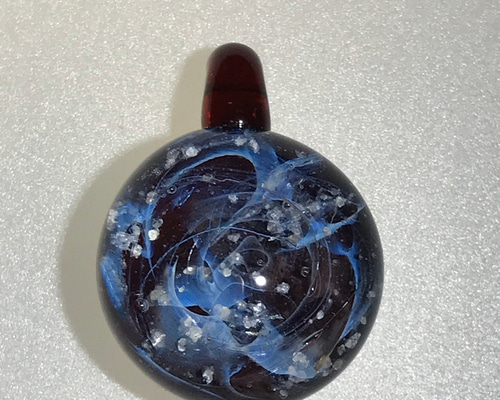蓄光 ！宇宙な硝子のペンダントTOP I 赤 ネックレス・ペンダント