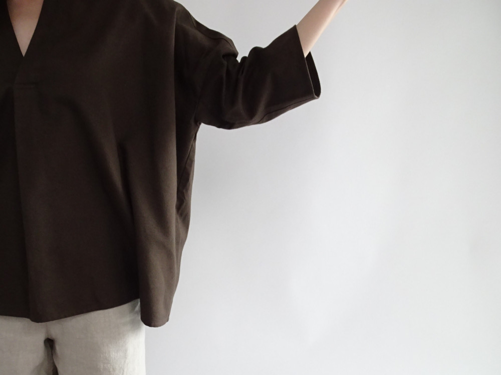 キーネック起毛コットンプルオーバー＜ダークブラウン＞