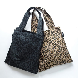 動物紋印花獨立手提袋（灰色、棕色） 第7張的照片