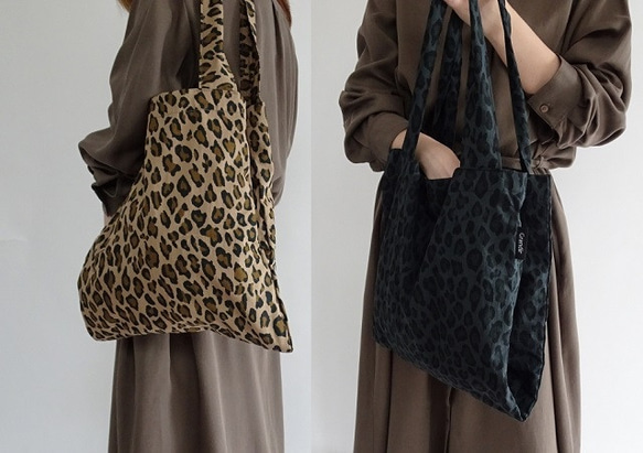 動物紋印花獨立手提袋（灰色、棕色） 第1張的照片