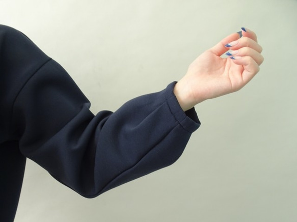 雙層透氣高領套頭衫（海軍藍） 第3張的照片