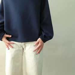 雙層透氣高領套頭衫（海軍藍） 第5張的照片