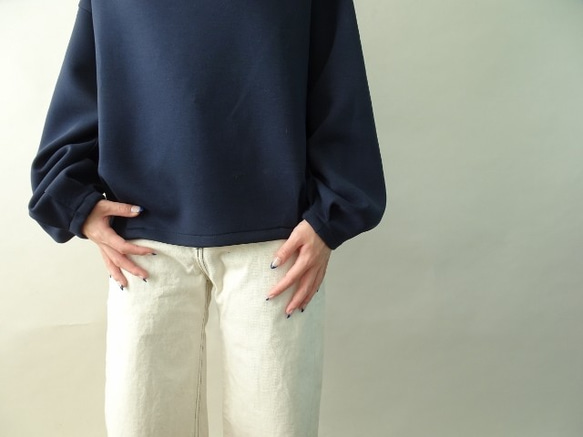 雙層透氣高領套頭衫（海軍藍） 第5張的照片