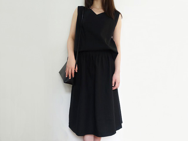 ハーフリネンセットアップ＜シャーリングタックスカート×プルオーバー＞