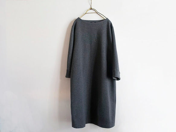 Cardboard Air Knit Dress &lt;灰色&gt; 第1張的照片