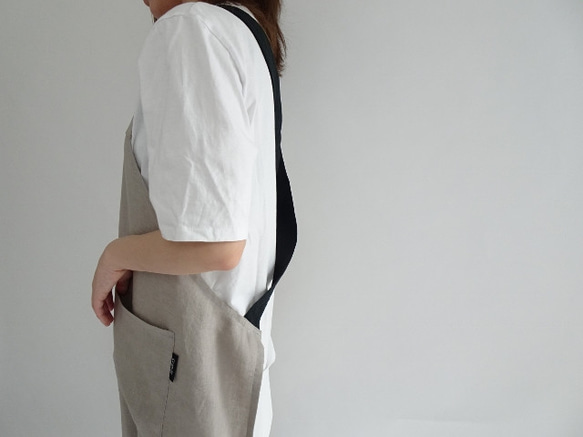 linen One Action Full Apron &lt;黑色&gt; &lt;芥末黃&gt; 第7張的照片