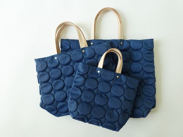 皮革手把小圓點手提包<B/L> 第4張的照片