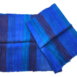 手紡ぎ手織りシルクのラオスカーフ 4枚目の画像