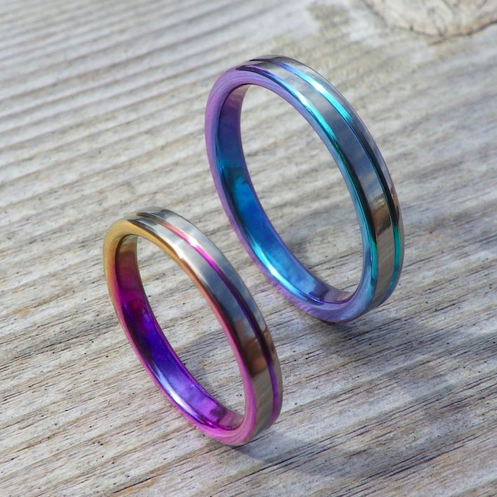 【金属アレルギーフリー】ジルコニウムの陽極酸化を美しいデザインに・ジルコニウムの結婚指輪