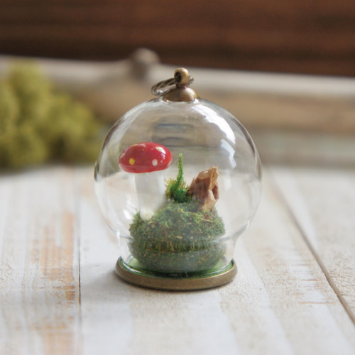 トマト　キムドンヒ　ガラス 北一硝子☆ガラス置物☆きのこ☆トマト - メルカリ