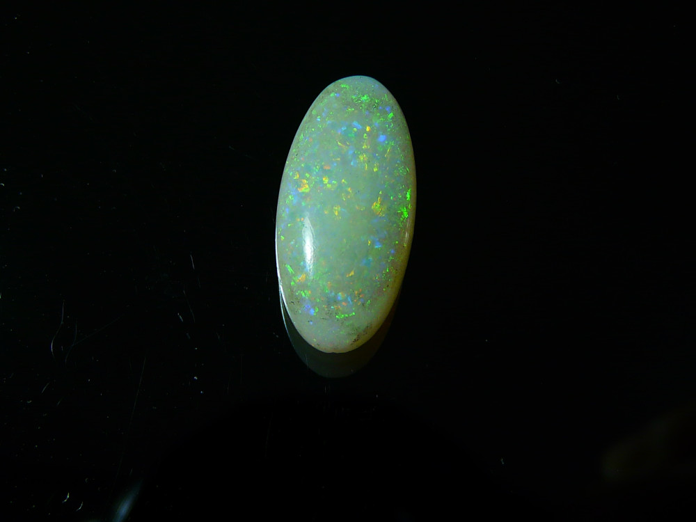 AA367　　★超特価★　【エチオピア産】　天然オパール　ルース