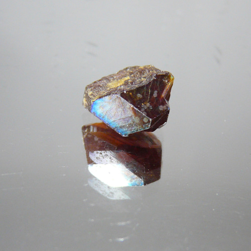 11205-1 ☆天川村産☆光の角度で虹が(*^^)v 天然レインボーガーネット