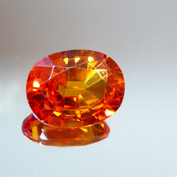 12.72ct】 ファイヤーオレンジサファイヤカラー 合成コランダム 5722 