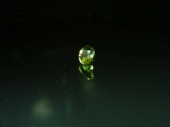 L353　【アフリカ産】　クリソベリル（金緑石）　ルース 4枚目の画像