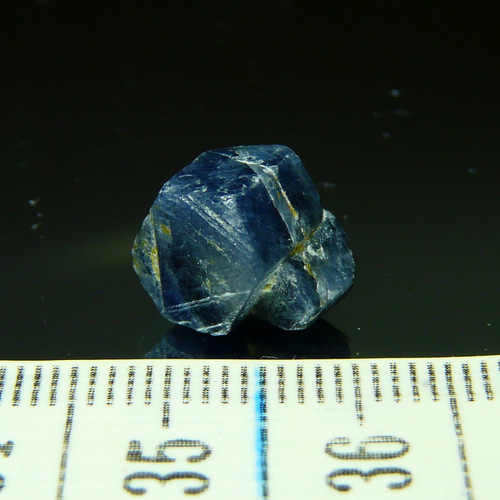 L955 ☆天然非加熱☆ マダガスカル サファイア結晶 天然石 GEO