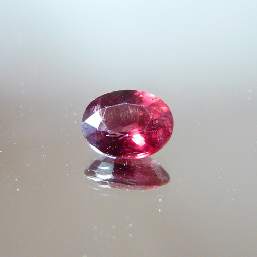 1979 0.88ct バイカラートルマリン