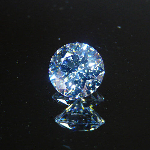 3.40ct】 8.0mm 人工ダイアの最高峰・ ☆スワロフスキー