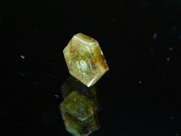 装飾用鉱石 結晶状 黄色 自然硫黄 563 ボリビア - 鉱物標本・隕石標本販売のWeb専門店 エヌズ