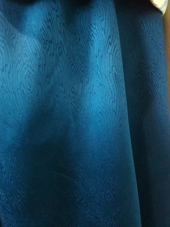 着物リメイク　青い牡丹のセットアップ 9枚目の画像