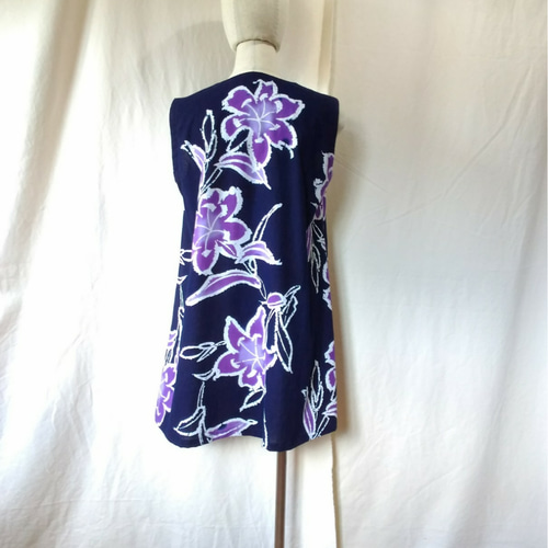 浴衣反物☆紫陽花と蝶等のAラインワンピース(Lくらい) きつき 浴衣反物☆紫陽花と蝶等のAラインワンピース(Lくらい) きつき