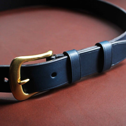 【VULCAN Belt 32mm 紳士窄版皮帶】英國Clayton皮廠 皇家馬鞍革 7色可選 劍尾紳士腰帶 第2張的照片