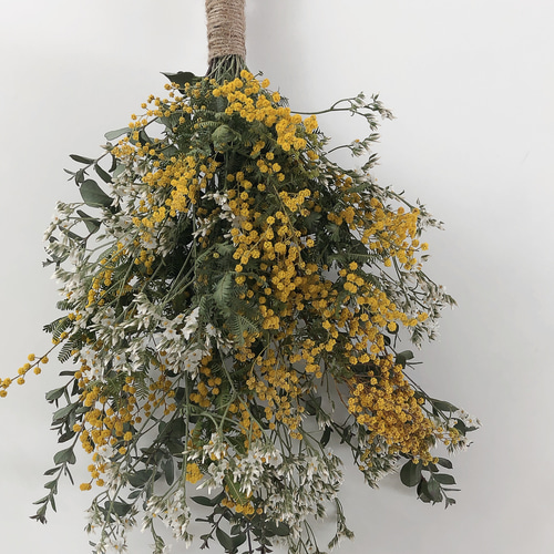ミモザ（銀葉アカシア）スワッグ〜ドライフラワー リース QuatruSaison