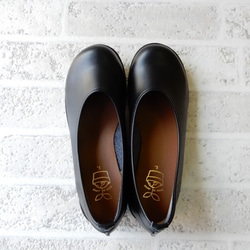 呵護雙腳，柔軟輕盈，適合各種腳型，自然簡約，舒適度1301 第9張的照片