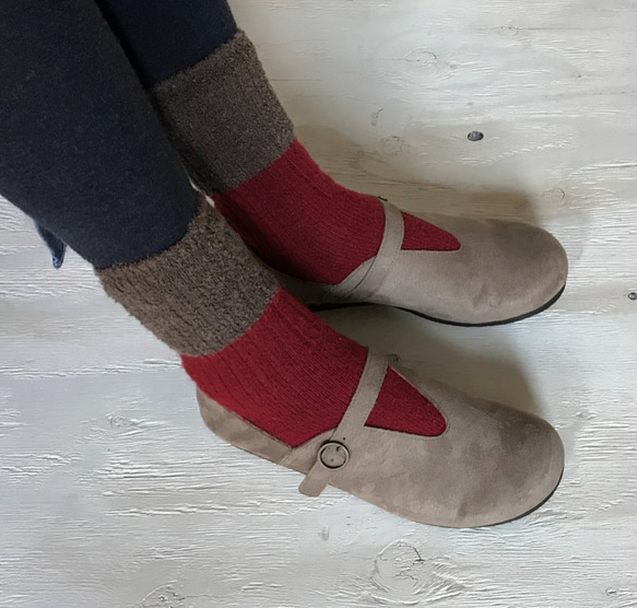 特價，售完為止！舒適無壓力，麂皮材質，寬鬆版型，輕盈舒適，118號肩帶 第3張的照片