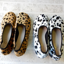 超級促銷！減1500日圓！售完即止！動物印花、豹紋、斑點狗印花、柔軟厚底鞋面、40號鞋 第3張的照片