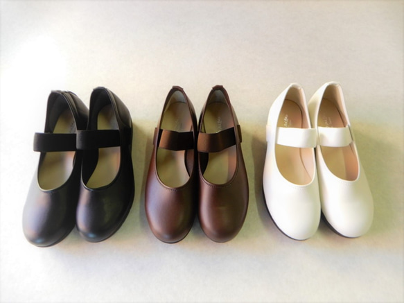 售完為止，折扣 1500 日圓！ ！ ！輕盈、厚底、橡膠上幫、柔軟的高跟鞋，適合正式場合、通勤和日常穿著。 第8張的照片