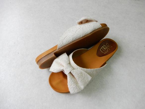 【夏日福袋】寬大柔軟L碼（235-24）鞋履涼鞋2件套⑥ 第3張的照片
