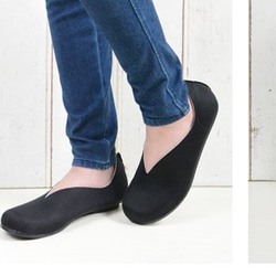 ☔ 下雨天也容易穿 ☀ 適合寬腳・強防水性・晴天雨天都適用・雨鞋編號 1105 第6張的照片