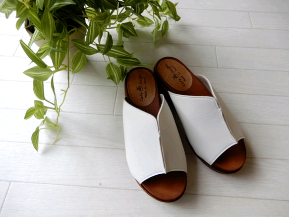 舒適貼合雙腳，寬鬆，輕便，自然，木屐，柔軟涼鞋 720 號 第5張的照片