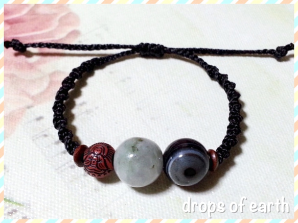 仏(ぶつ)と翡翠と天眼のマクラメブレスレット 1枚目の画像