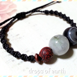 仏(ぶつ)と翡翠と天眼のマクラメブレスレット 3枚目の画像