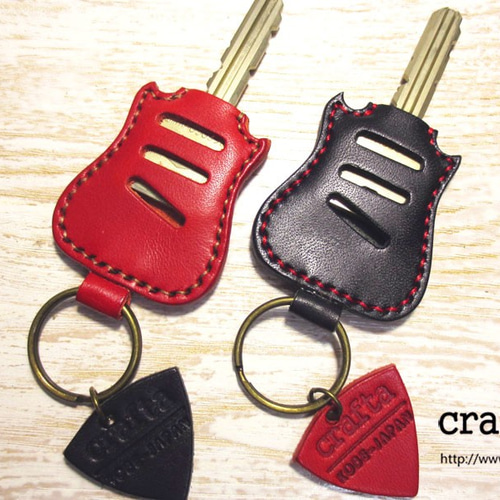 ギターキーカバー（エレキ）赤 レザー 革 キーケース crafta 通販  