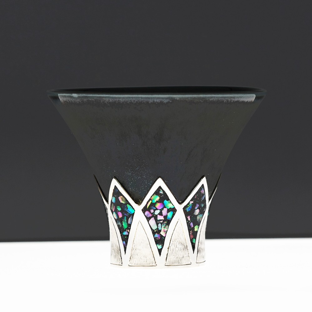 美濃焼螺鈿銀袴酒杯