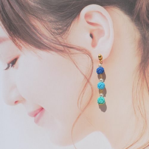 ✾丹後ブルー✾ 玉結びの3連ピアス/水引ピアス・イヤリング ✾丹後ブルー✾ 玉結びの3連ピアス/水引ピアス・イヤリング