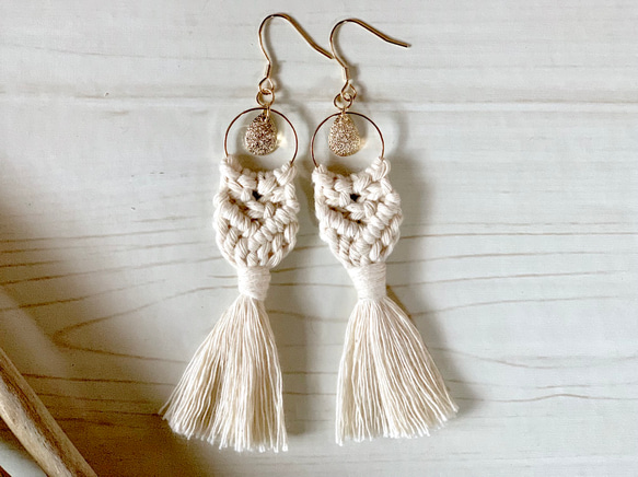 macrame earrings (マクラメピアス) 3枚目の画像