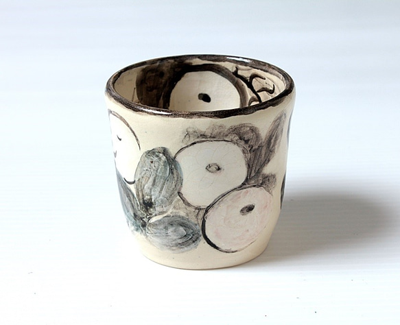 白い光琳菊のフリーカップ 2枚目の画像