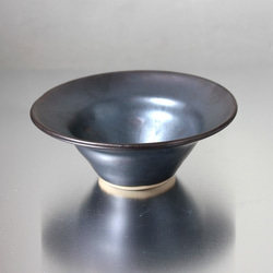 黒いリム付きbowl 2枚目の画像