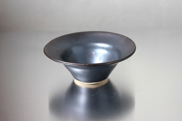 黒いリム付きbowl 2枚目の画像