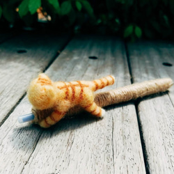 羊毛氈貓抓筆 - 橘子虎斑 第1張的照片