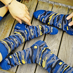 【8折】精梳棉女襪．Polygiene® 抑菌除臭｜Invisible Sea / 海軍藍-月光黃 / 第3張的照片